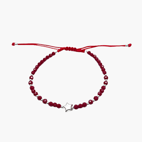 เชือกถักใส่แขน